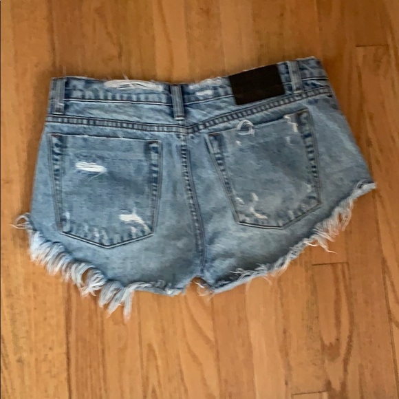 One teaspoon denim shorts - Picture 2 of 2